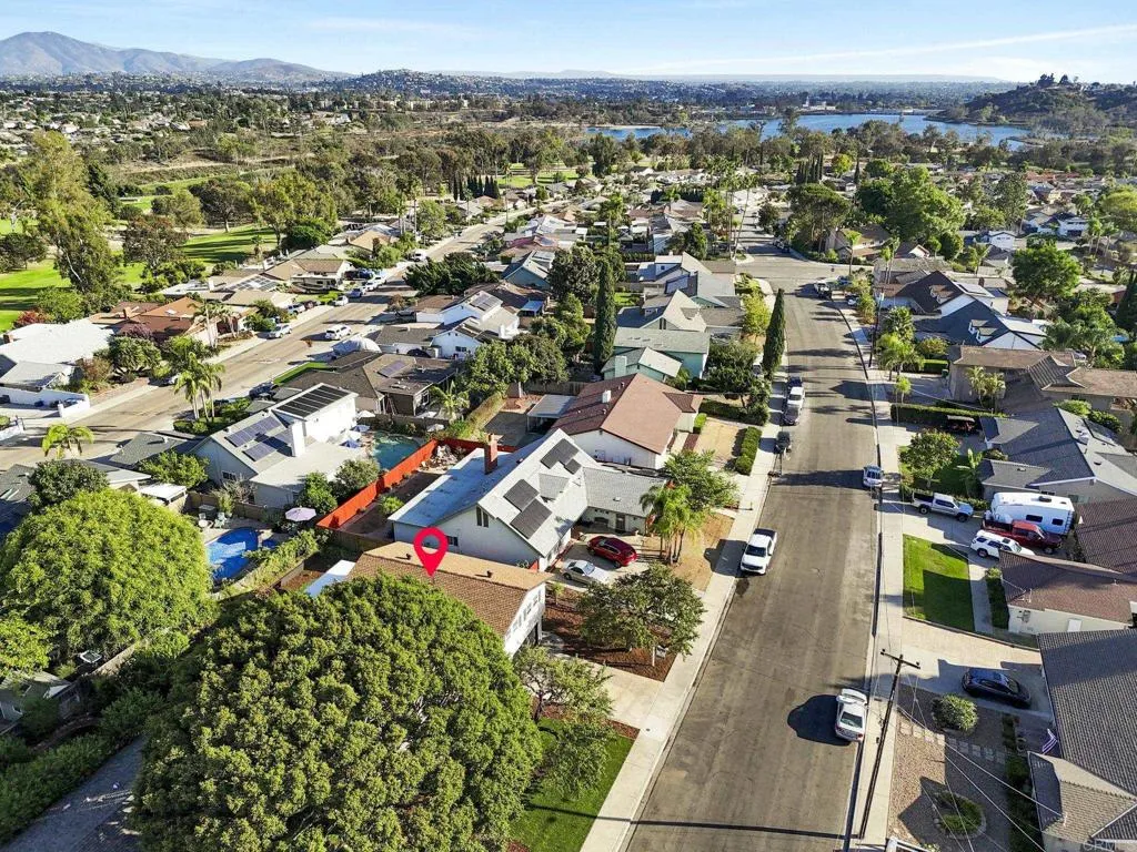 https://cdn.realtyfeed.com/cdn/127/307074270/1264e8238331f342fd78170abedba018.webp
