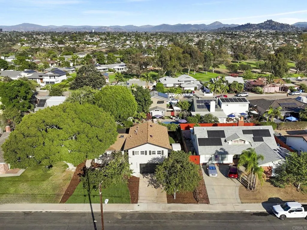 https://cdn.realtyfeed.com/cdn/127/307074270/25f509615ef4d8411b99e1a9dd749bb1.webp