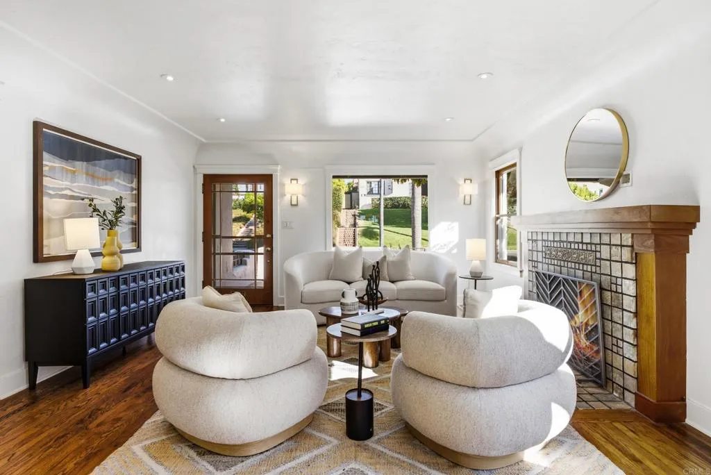 https://cdn.realtyfeed.com/cdn/127/307074285/03c5da3360a6f58b2d76033aea90a29e.webp