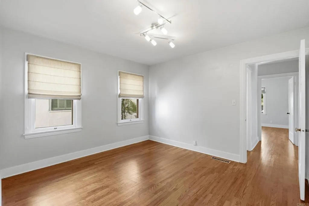 https://cdn.realtyfeed.com/cdn/127/307074285/68e0aedc624ca1d72b7009d1da9ecac6.webp