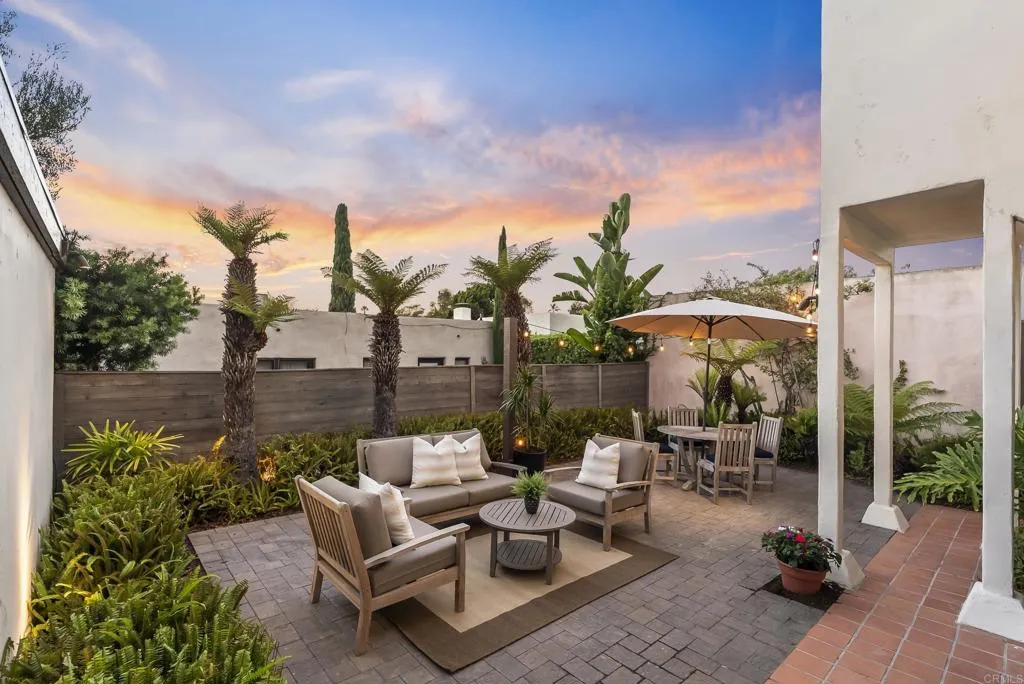 https://cdn.realtyfeed.com/cdn/127/307074285/e0d7727ac485f49df65eaa140e1e6a5c.webp