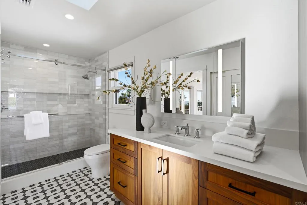 https://cdn.realtyfeed.com/cdn/127/307074285/ec54d71c3987582c111fb7e3a20fb41b.webp