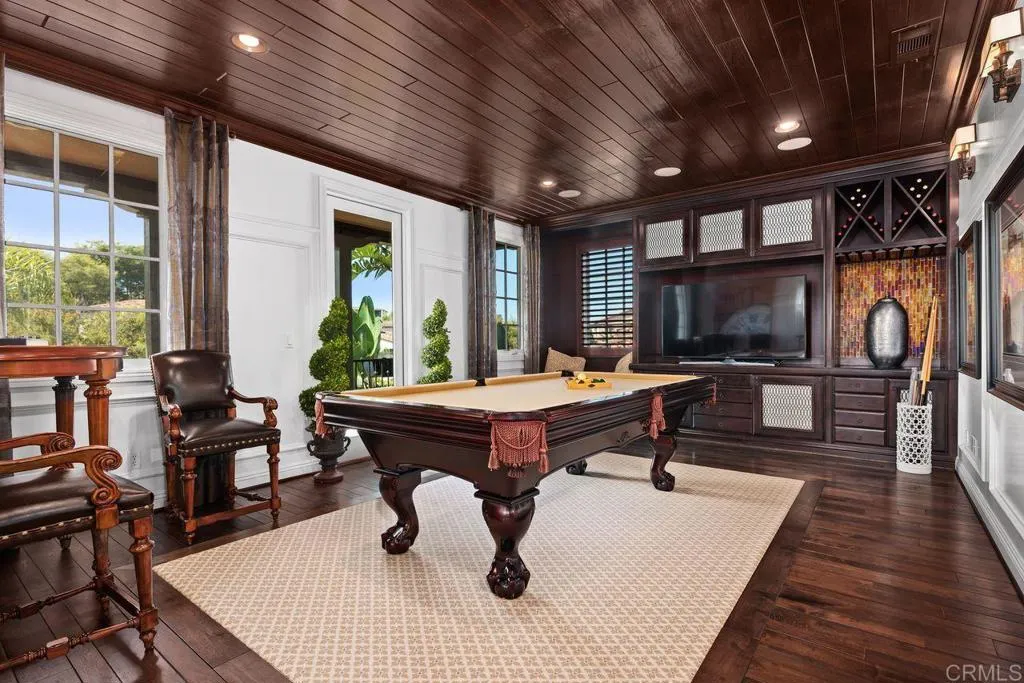 https://cdn.realtyfeed.com/cdn/127/307074289/94267f5d1b89a8f4729a111c72da7b22.webp