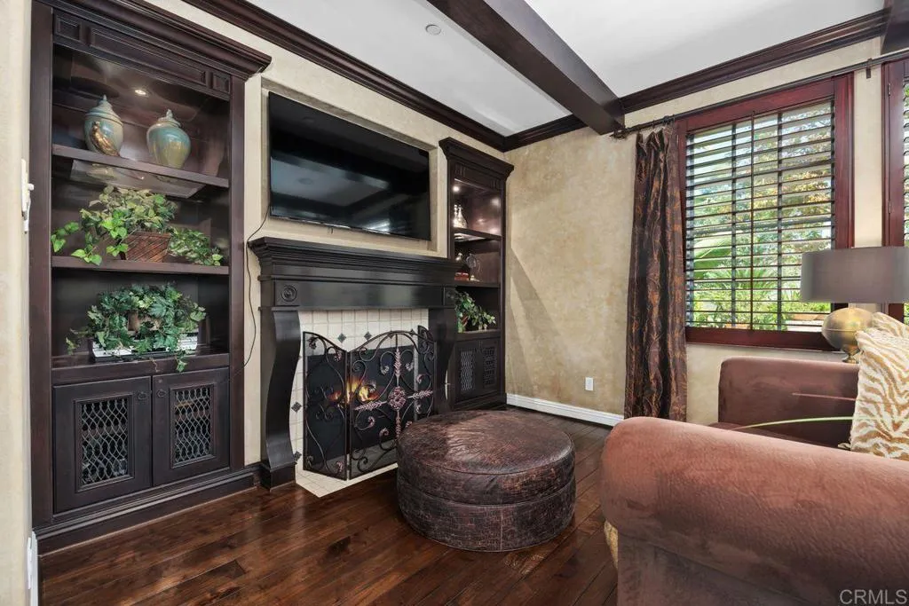 https://cdn.realtyfeed.com/cdn/127/307074289/ab13cb8eed6cfb42e4ae45d482b552f6.webp
