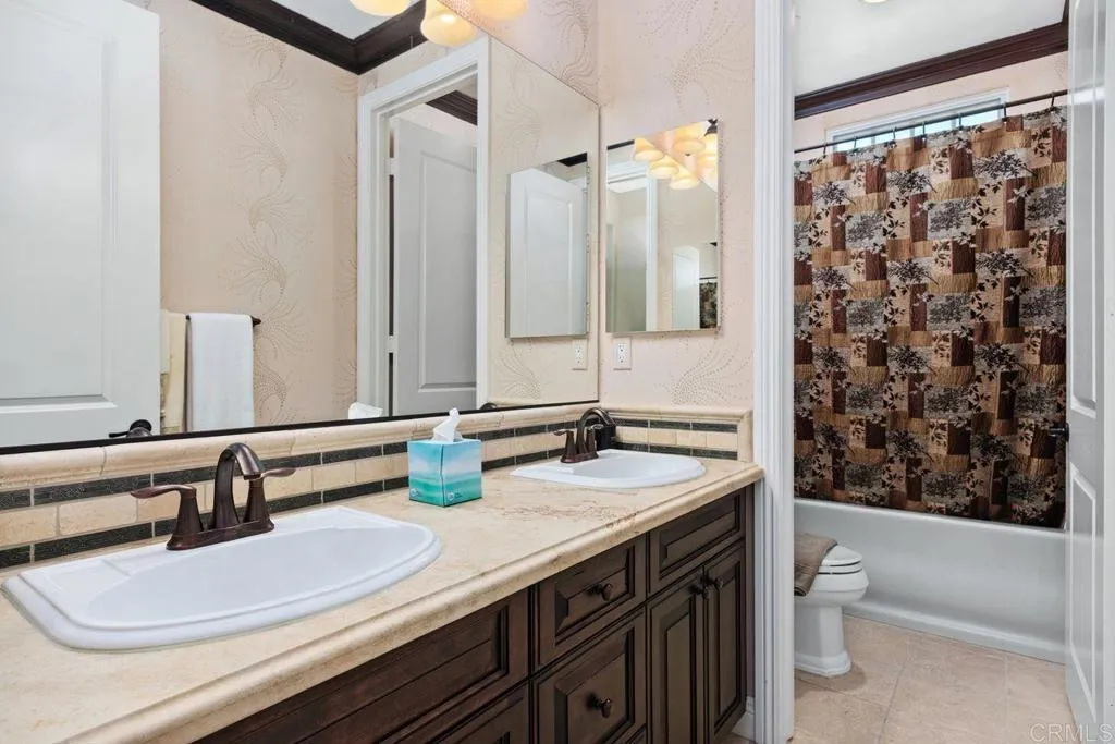 https://cdn.realtyfeed.com/cdn/127/307074289/c796392452aff62eae05d66714068f62.webp