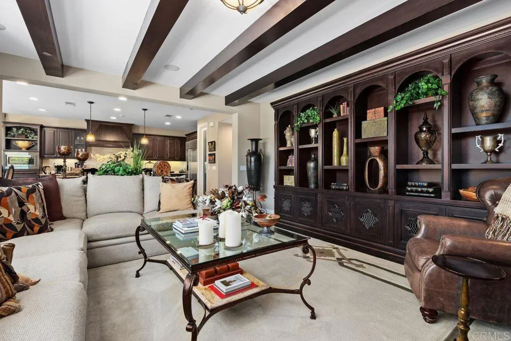 https://cdn.realtyfeed.com/cdn/127/307074289/c7b77363c9934f52d4916c91154dc0e9.webp
