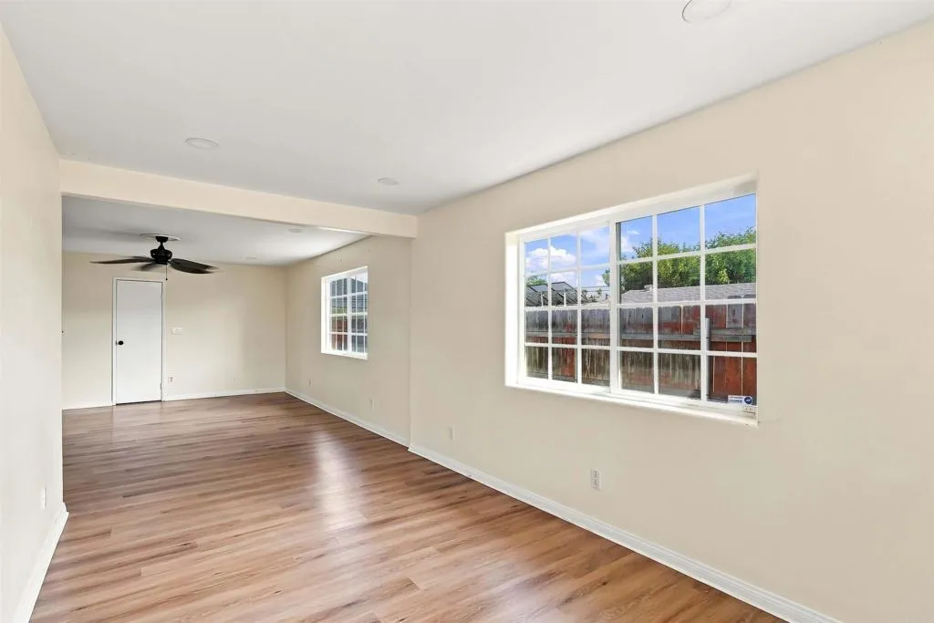 https://cdn.realtyfeed.com/cdn/127/307074330/303c024eda3d3aea7fec1990114ce500.webp