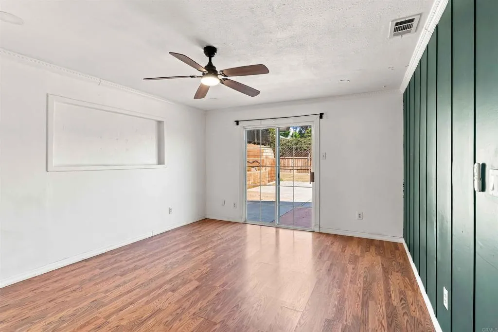https://cdn.realtyfeed.com/cdn/127/307074330/4df061539242cfe995e8b5f5386c2aa9.webp