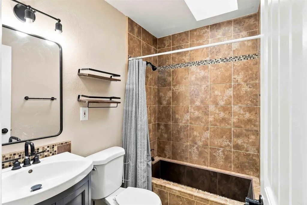 https://cdn.realtyfeed.com/cdn/127/307074330/a99305011670f709a3e4a2f0c61153bf.webp