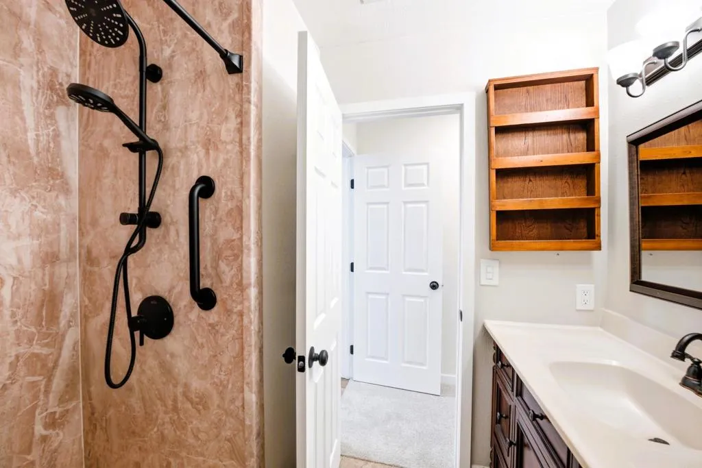 https://cdn.realtyfeed.com/cdn/127/307074356/825528f081a3b6c9030ffd6afe17fbfd.webp