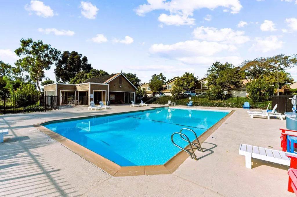 https://cdn.realtyfeed.com/cdn/127/307074356/d317cdc0dade1ccaa4747536d85a4cab.webp