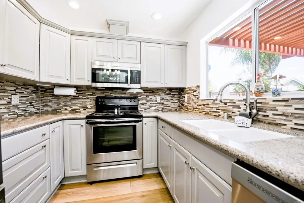 https://cdn.realtyfeed.com/cdn/127/307074356/f508a995c124d845777e2ac7efe6d55e.webp