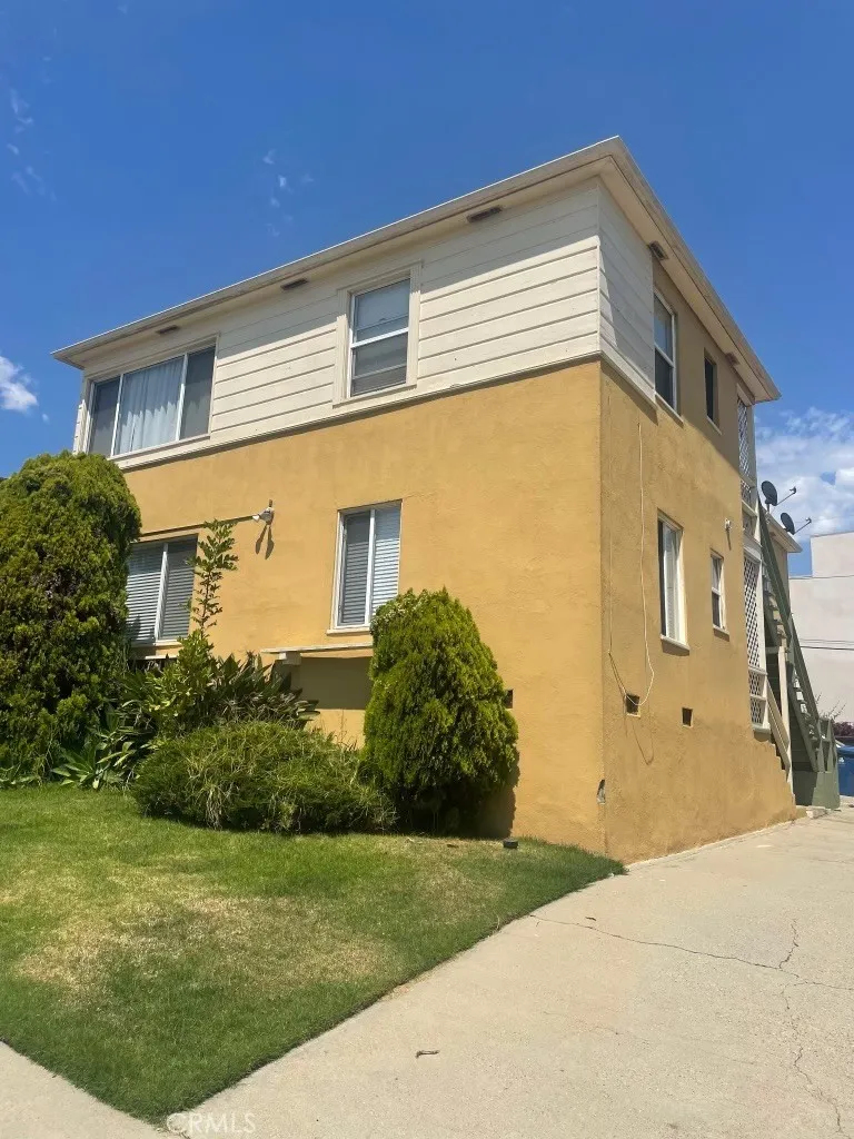 Ladera Heights, CA 90045