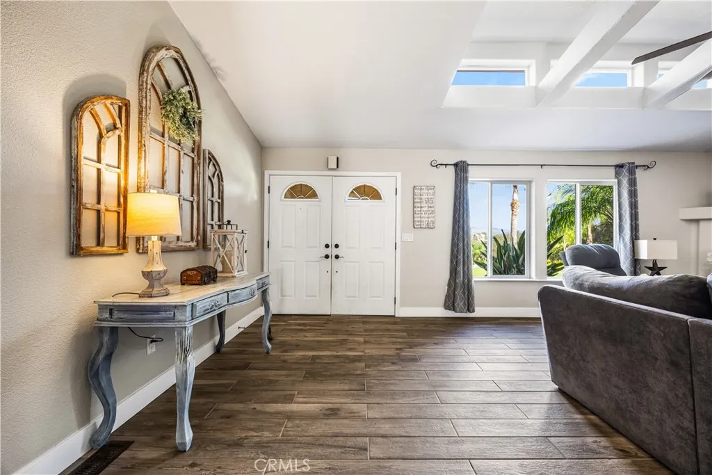 https://cdn.realtyfeed.com/cdn/127/307074381/1fa8c69a9c31b0baf3c8aeb95a82ea54.webp