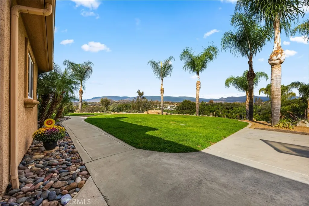https://cdn.realtyfeed.com/cdn/127/307074381/20472a92e776b17bc8c7068c95531a3c.webp