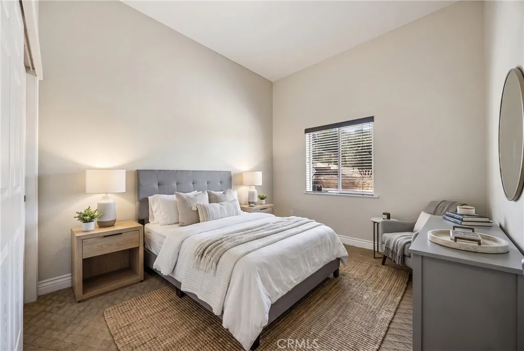 https://cdn.realtyfeed.com/cdn/127/307074381/54b6d39cc8dc0211341a3f0ef0fa8bdd.webp