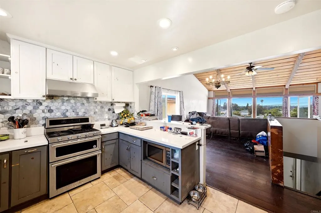 2660 Blackton Drive, San Diego, CA 92115 - Photo 5 of 43, San Diego, CA