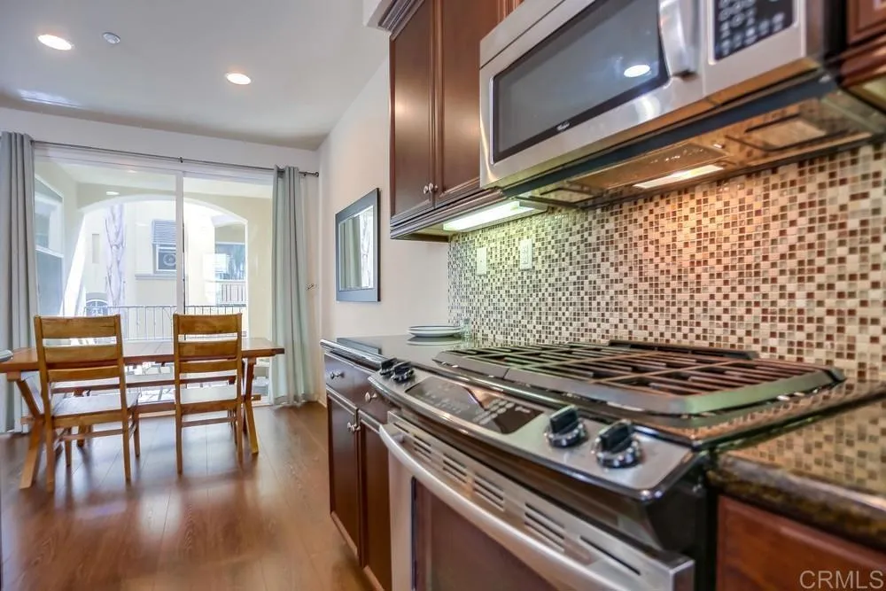 https://cdn.realtyfeed.com/cdn/127/307074440/000f583b013fd7aaf0bcec28e71bf9ea.webp