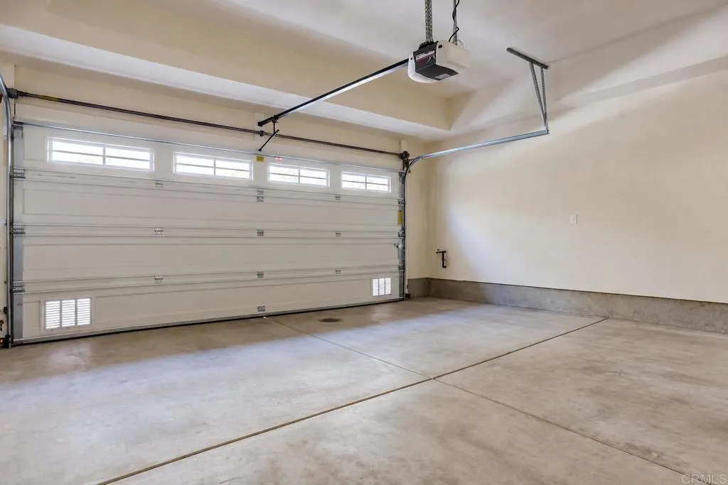 https://cdn.realtyfeed.com/cdn/127/307074440/019578e72fc0974fa36edf16e56b691a.webp