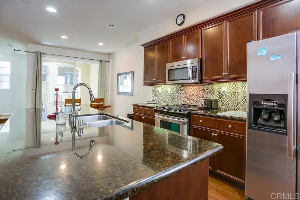 https://cdn.realtyfeed.com/cdn/127/307074440/a130a5417b23c70d245d3a5da7ead067.webp