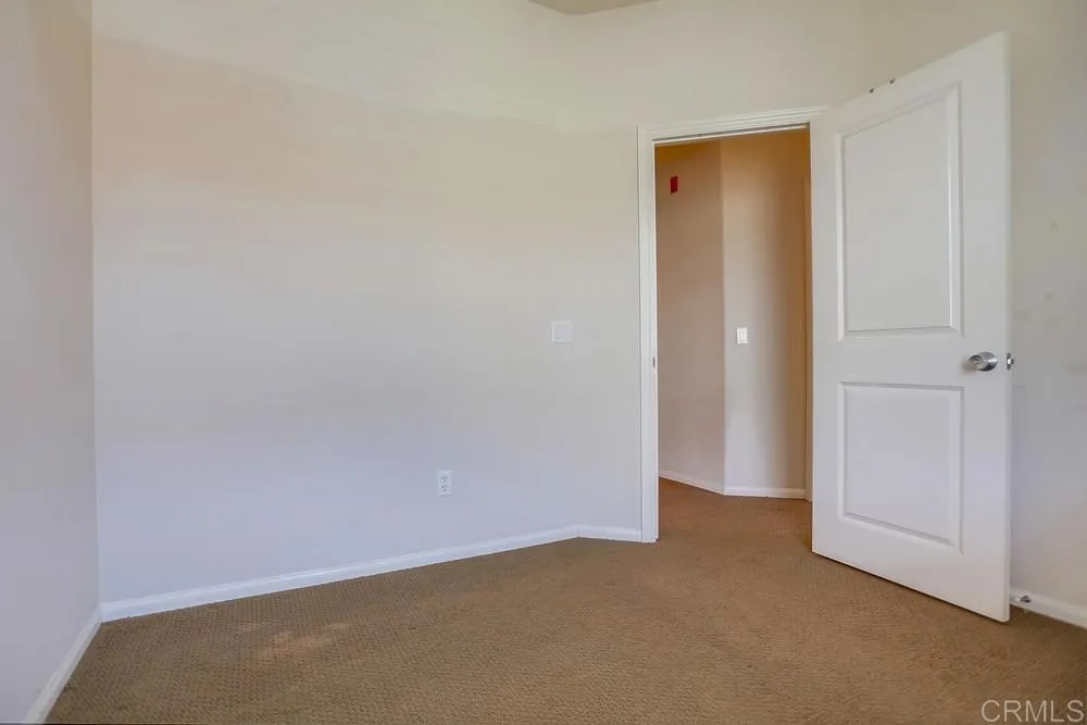 https://cdn.realtyfeed.com/cdn/127/307074440/bf25ee199d247f7da55eb18a77af66a4.webp