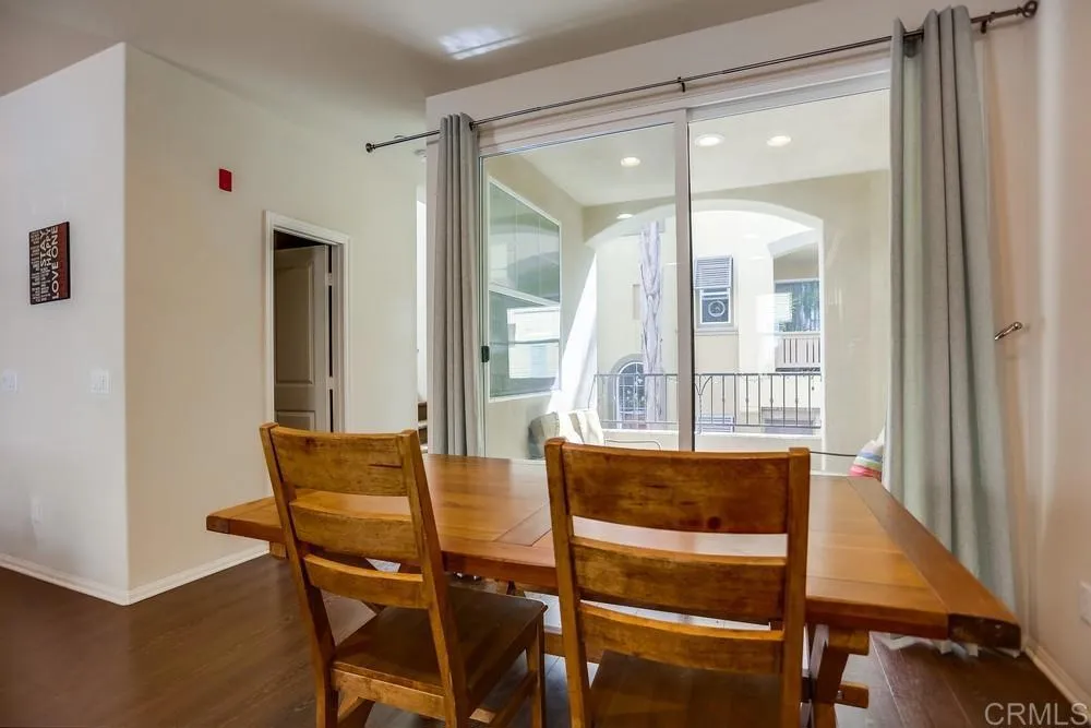 https://cdn.realtyfeed.com/cdn/127/307074440/c0ced162d5486416e9c6596e3bc26dff.webp