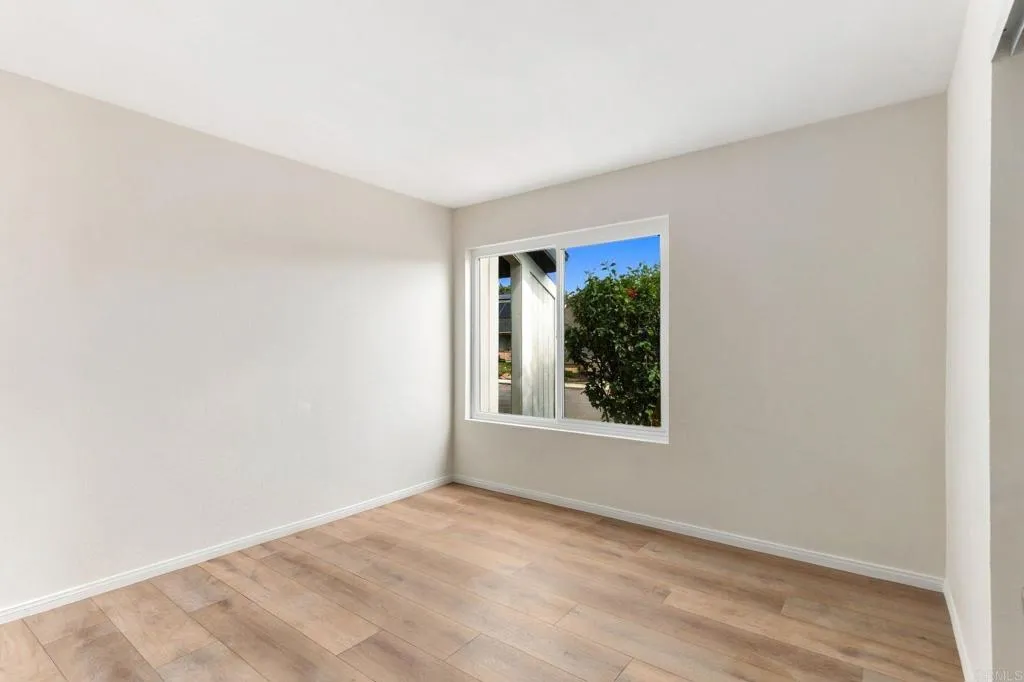 https://cdn.realtyfeed.com/cdn/127/307074443/ae7e7e08d197d70ac5e6c0f885d058d1.webp