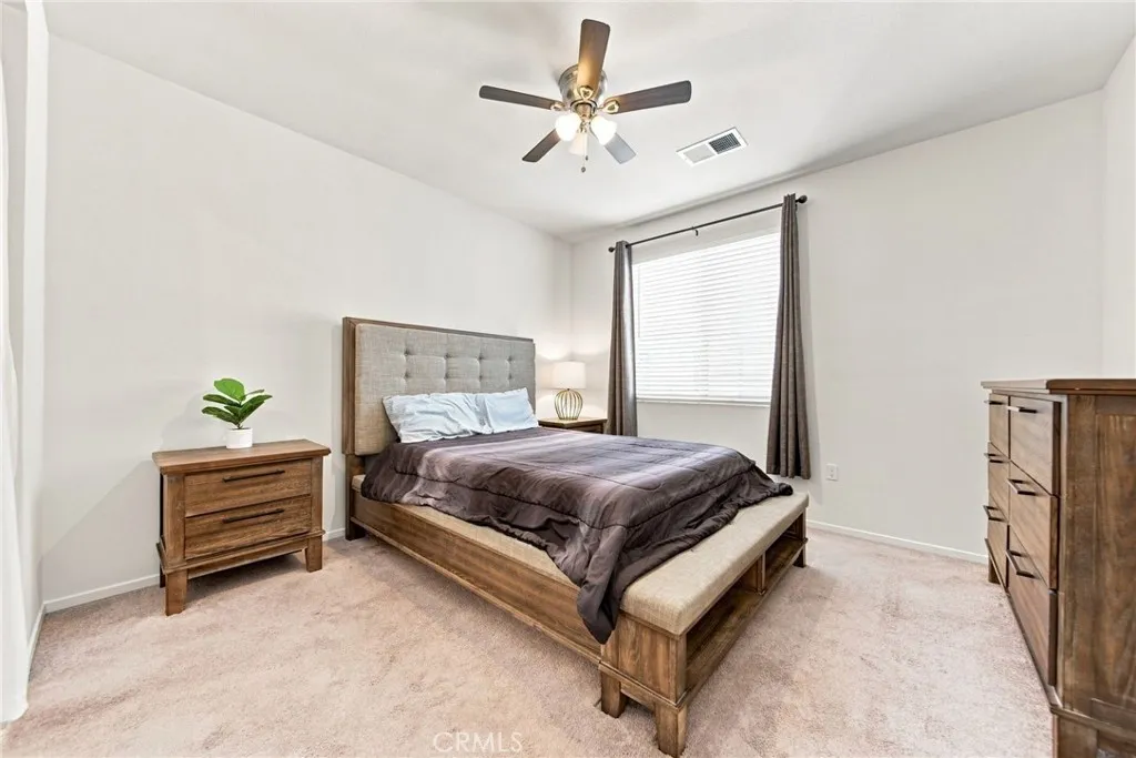 https://cdn.realtyfeed.com/cdn/127/307074529/984ecd70b1a28cbb71ef4ce48e84e36a.webp
