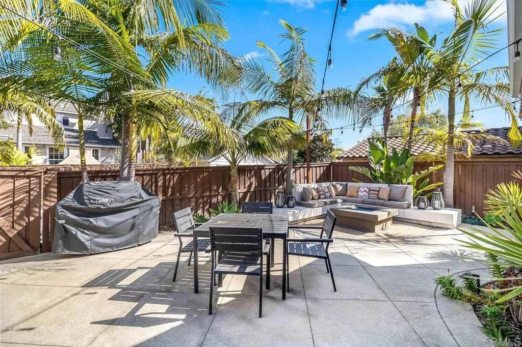 https://cdn.realtyfeed.com/cdn/127/307074603/273deb46ac3b4dfbf41fe22739ec4c10.webp