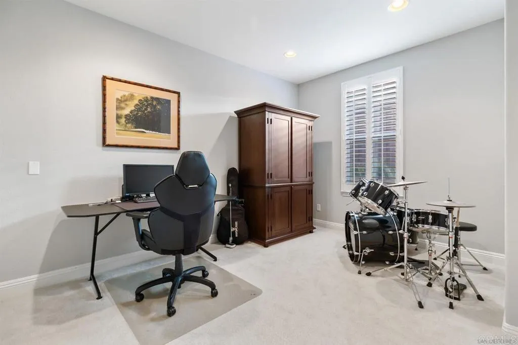 https://cdn.realtyfeed.com/cdn/127/307074603/7c20477031defa0e0c432afba5ae0632.webp