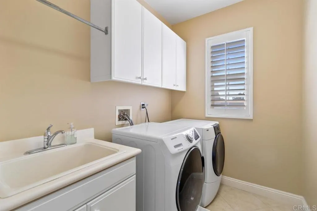 https://cdn.realtyfeed.com/cdn/127/307074603/ea3bdf0d8a20c21be0220a0fb69dbb04.webp