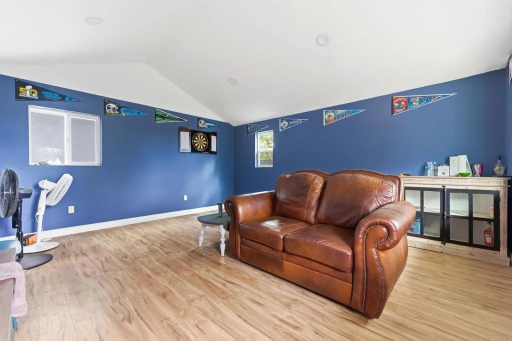 https://cdn.realtyfeed.com/cdn/127/307074616/a6c4f559b9aad7abf3b8aa62ace692d5.webp