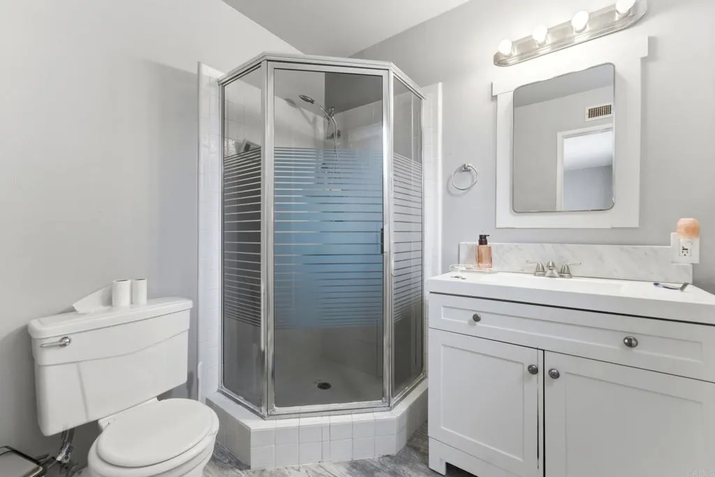 https://cdn.realtyfeed.com/cdn/127/307074616/c299e8043886c1c64b981242193b834f.webp