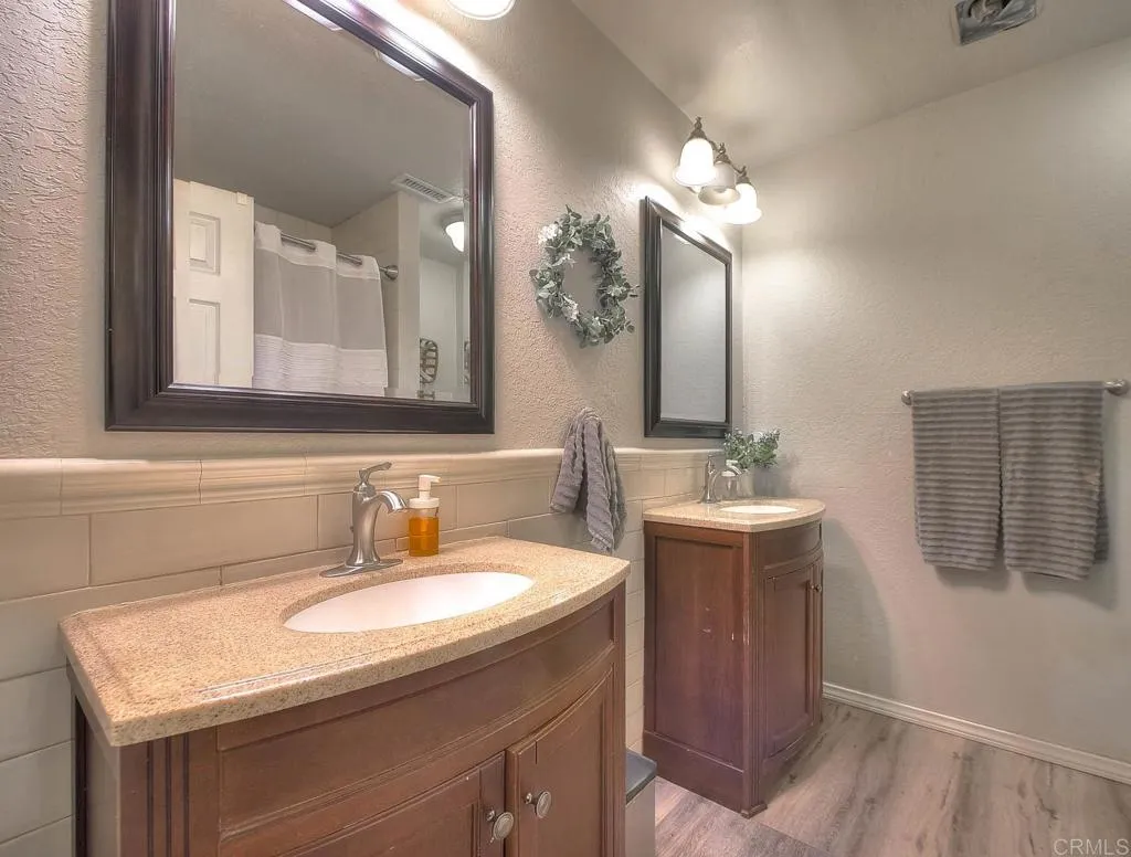 https://cdn.realtyfeed.com/cdn/127/307074664/5e8736b18b51dbc9558340af3bd2b1af.webp