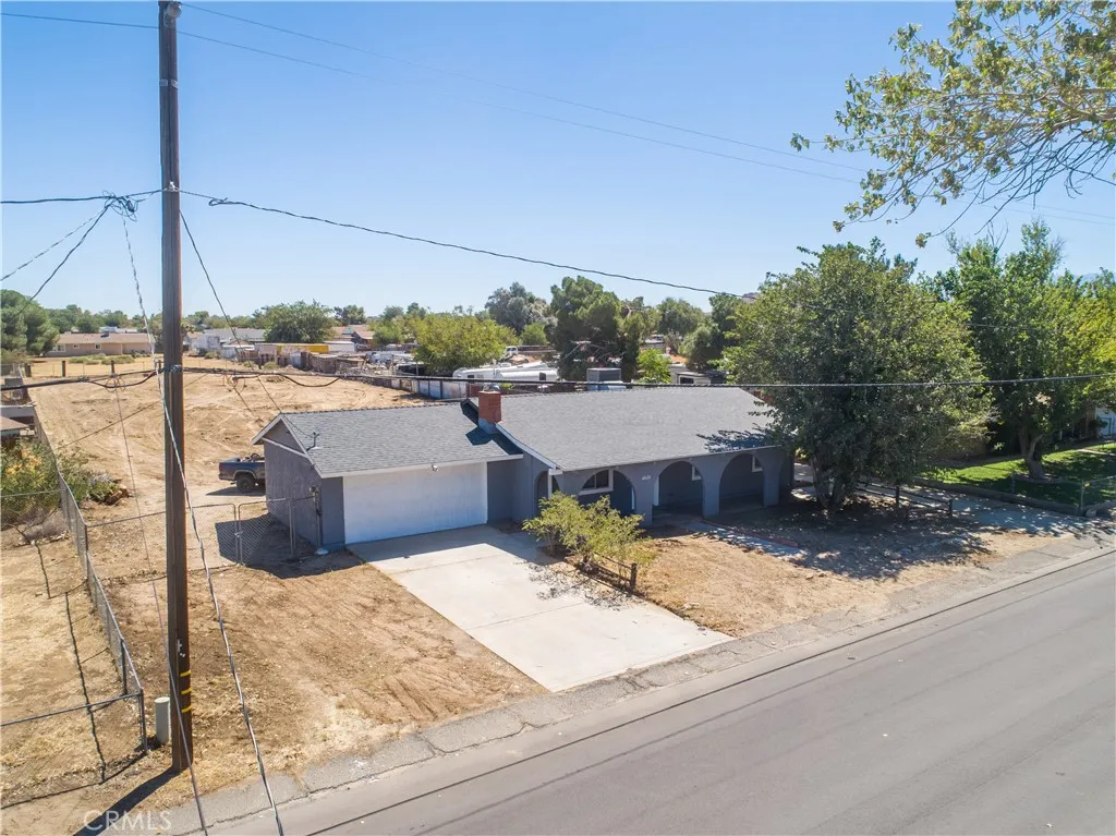 Lancaster, CA 93535