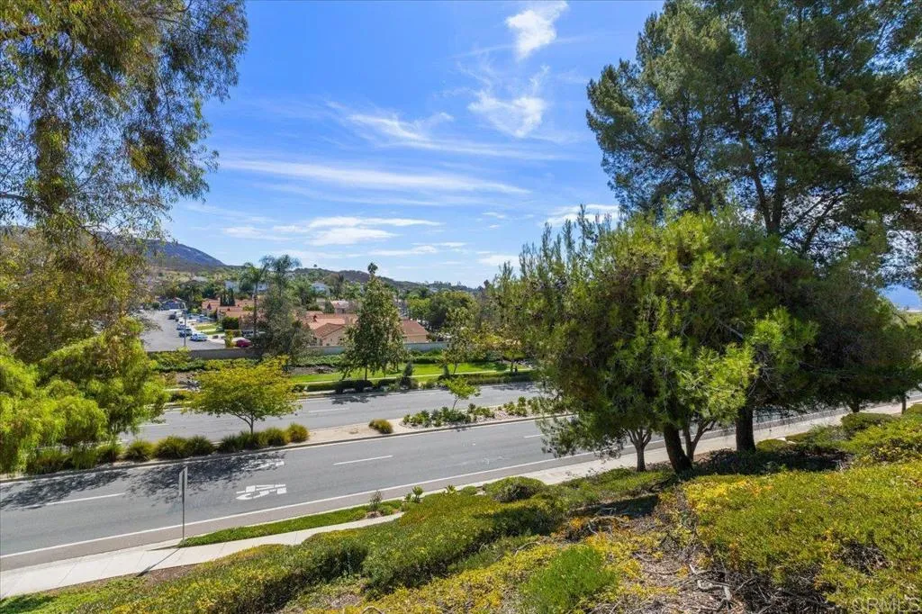 https://cdn.realtyfeed.com/cdn/127/307074759/d5f83c308ff991d5ea2466ab5416ffb0.webp