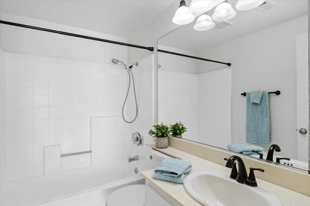 https://cdn.realtyfeed.com/cdn/127/307074759/ee5ed7578df4b7530a62fd478f4c9aee.webp