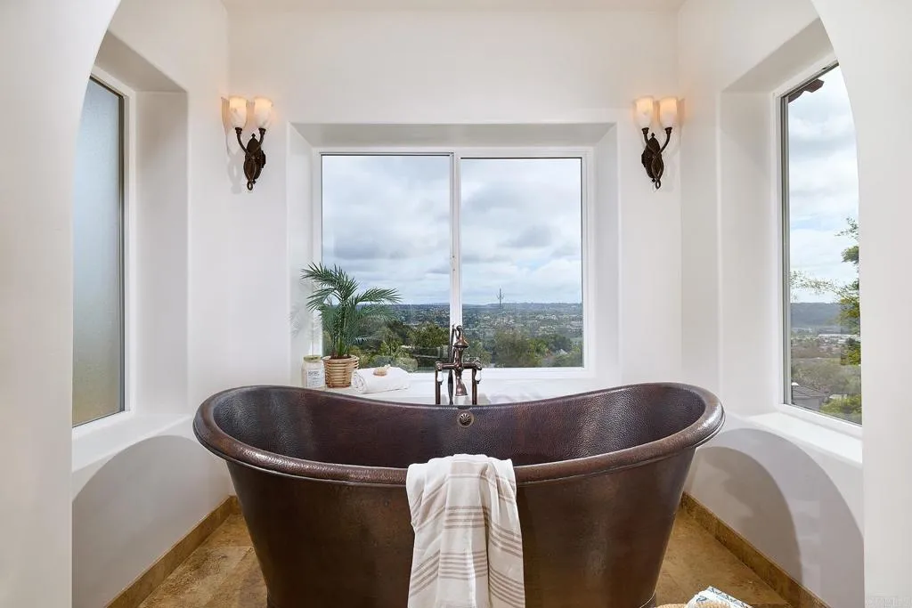 https://cdn.realtyfeed.com/cdn/127/307074819/3b63acddf44f533ef0cb5b63c2607753.webp