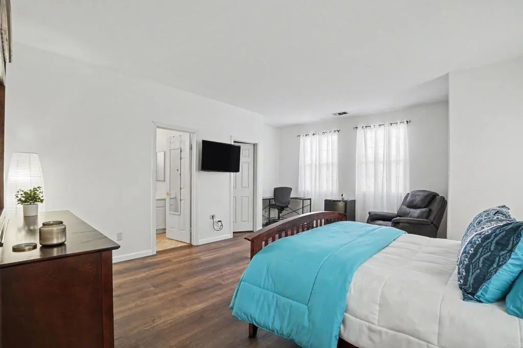 https://cdn.realtyfeed.com/cdn/127/307074893/0bf32fd99411b23e98027cb0998d76f8.webp