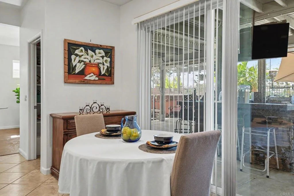 https://cdn.realtyfeed.com/cdn/127/307074893/851ae4c203f6a0b42058a42414a0f6b7.webp