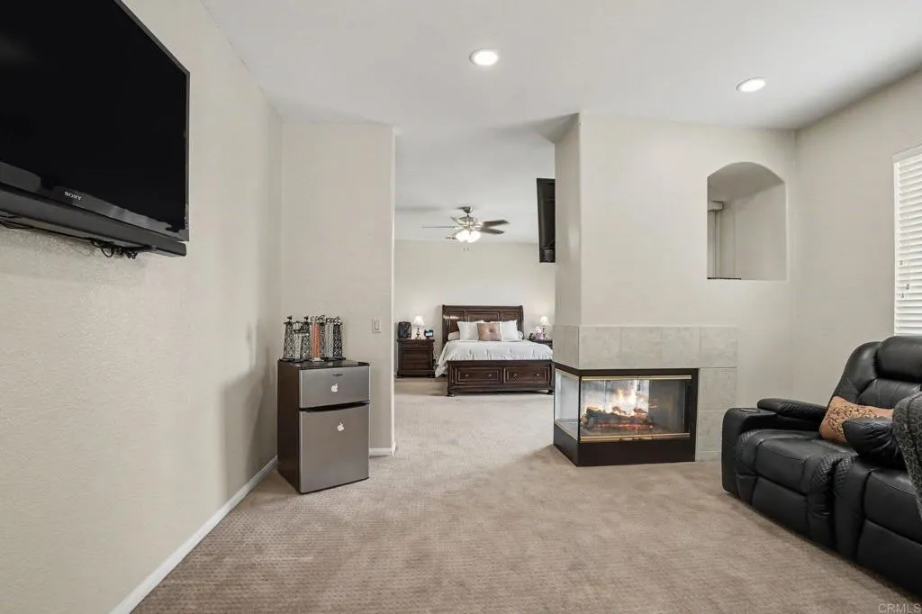 https://cdn.realtyfeed.com/cdn/127/307074893/a086e603e016802f66d555e9723e1385.webp