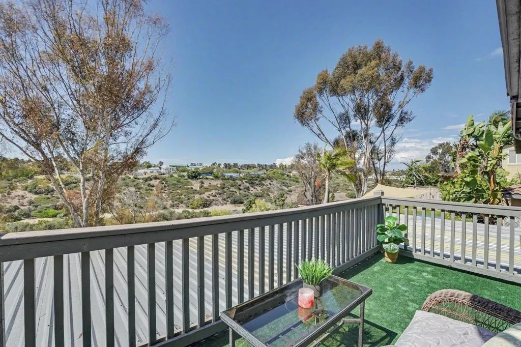 https://cdn.realtyfeed.com/cdn/127/307074893/a61895c9625eaabb0bfe3c13e91b7329.webp