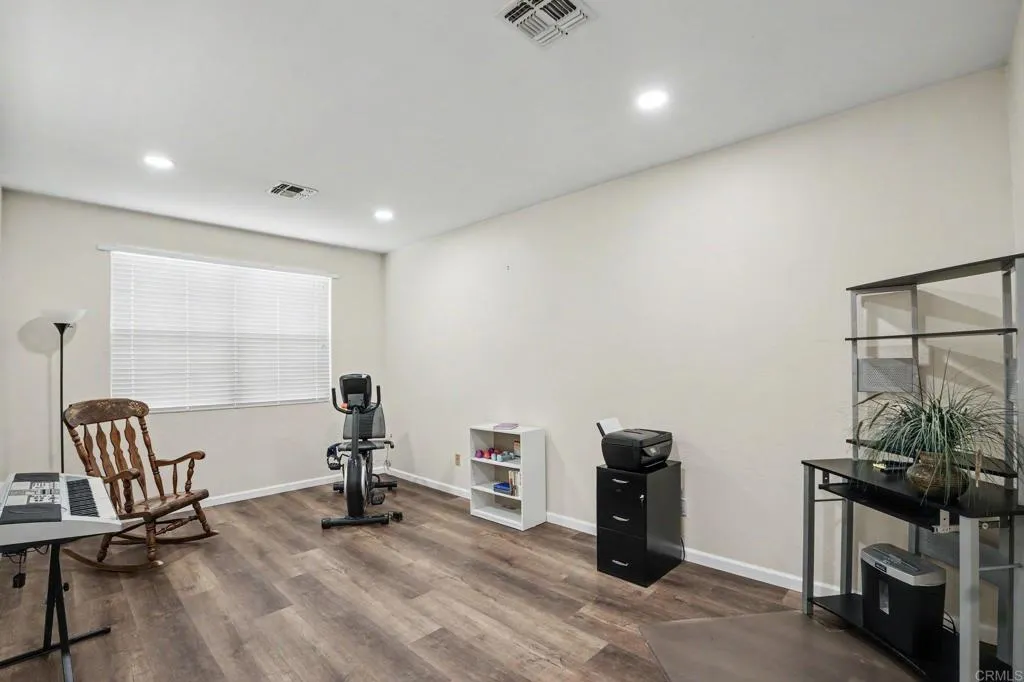 https://cdn.realtyfeed.com/cdn/127/307074893/c0c9fb2a2b89debb7569f55c33321ad4.webp