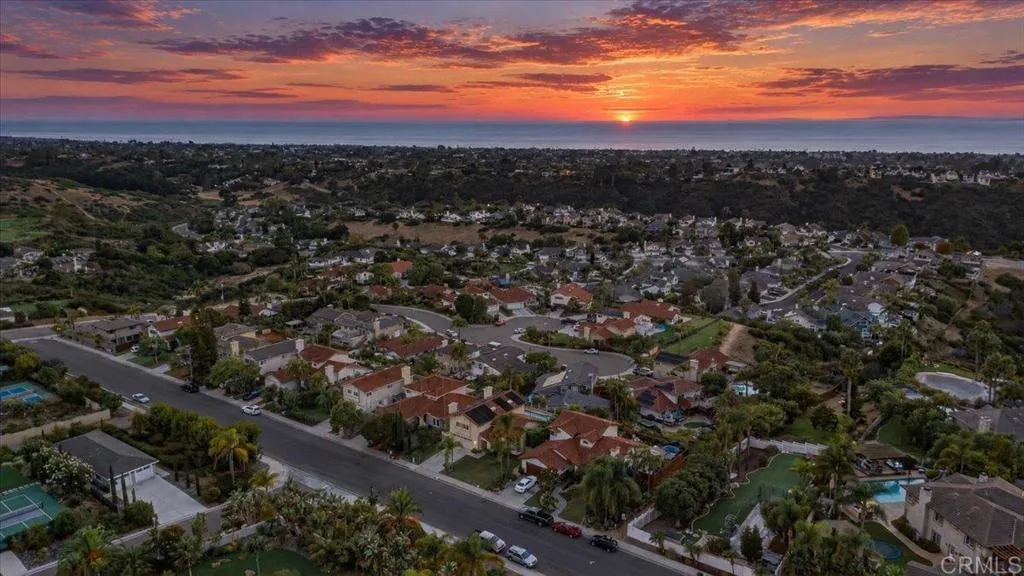 https://cdn.realtyfeed.com/cdn/127/307074917/cc332d485d03e50f5ca073fe1205f2a3.webp