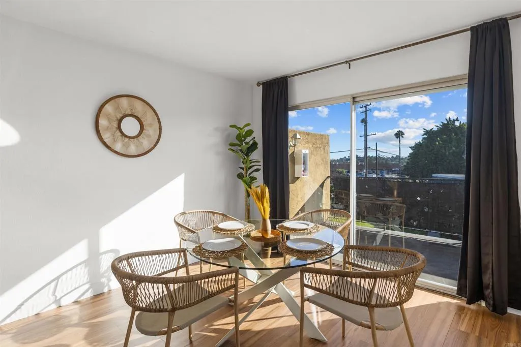 https://cdn.realtyfeed.com/cdn/127/307075060/37128b45b6d01ffed3dfb124949b67b7.webp