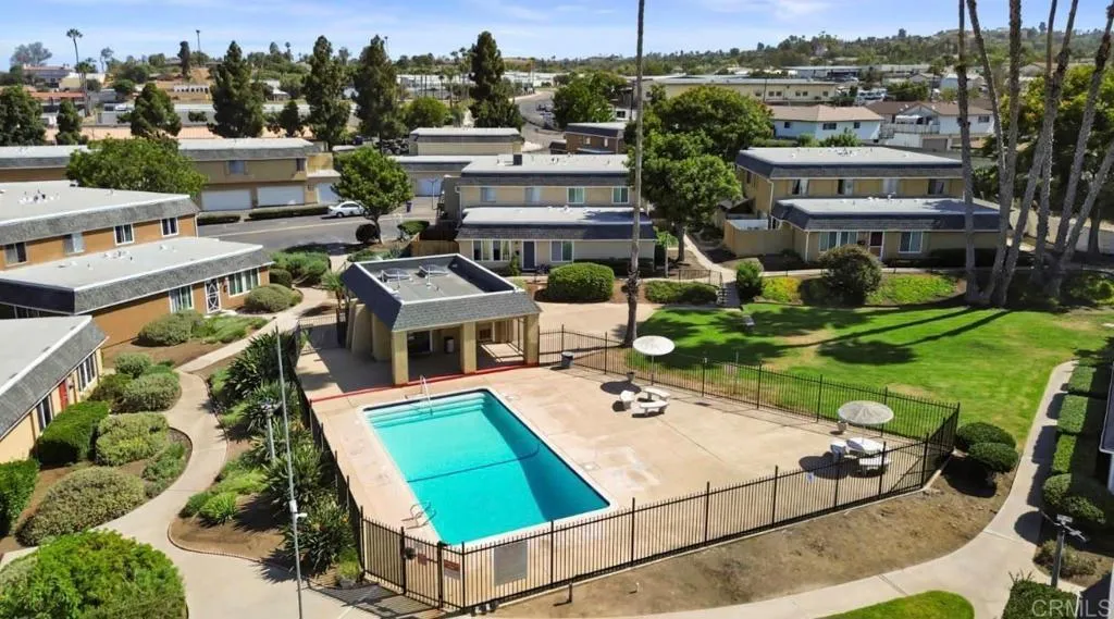 https://cdn.realtyfeed.com/cdn/127/307075060/9e3c56efb99bf58bf5d86e681810d5f2.webp