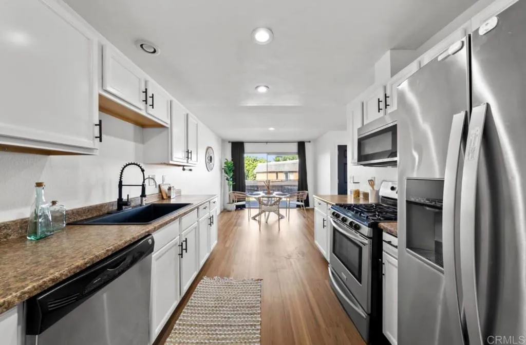 https://cdn.realtyfeed.com/cdn/127/307075060/c7f65c25da856ac6320f2e9cfe5c98bd.webp