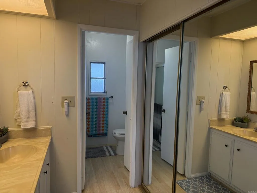 https://cdn.realtyfeed.com/cdn/127/307075080/99d0ffb90674e92f635700da6aa705f5.webp