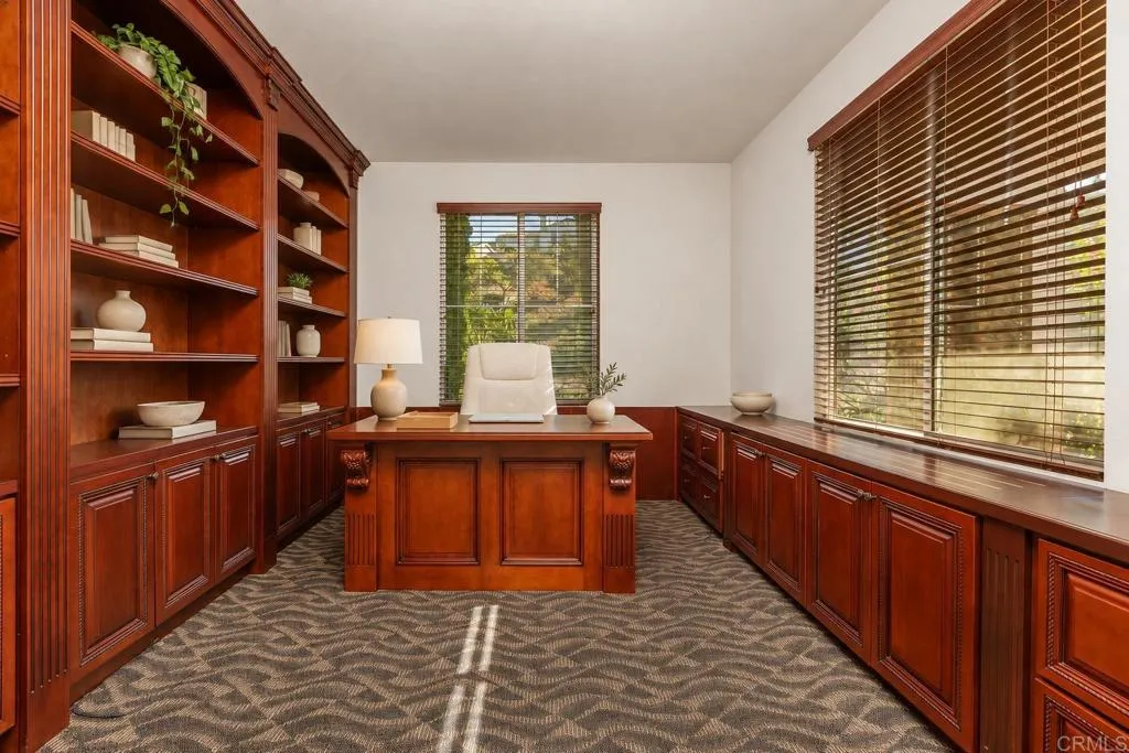 https://cdn.realtyfeed.com/cdn/127/307075107/637bfc2080fd043db596232413eca95c.webp