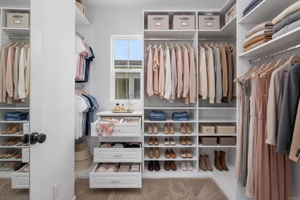 https://cdn.realtyfeed.com/cdn/127/307075107/63be14fc0ef1ab89cb205bb50c7ad170.webp